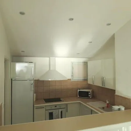 3 Pieces Climatise Avec Terrasse A - Fr-1-780-62 Apartment