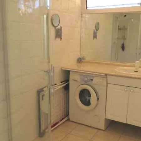 Apartment 3 Pieces Climatise Avec Terrasse A - Fr-1-780-62 *