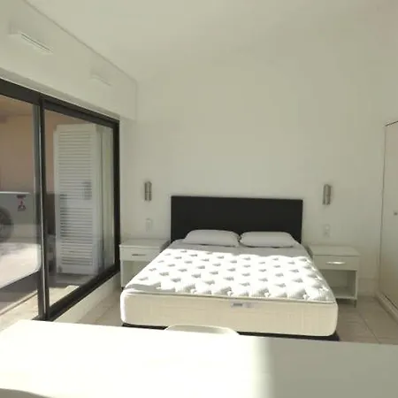 Lägenhet 3 Pieces Climatise Avec Terrasse A - Fr-1-780-62 *