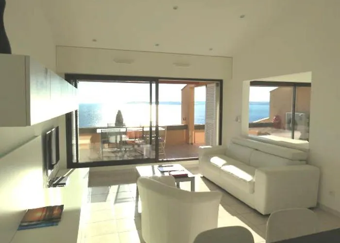 3 Pieces Climatise Avec Terrasse A - Fr-1-780-62 Sainte-Maxime