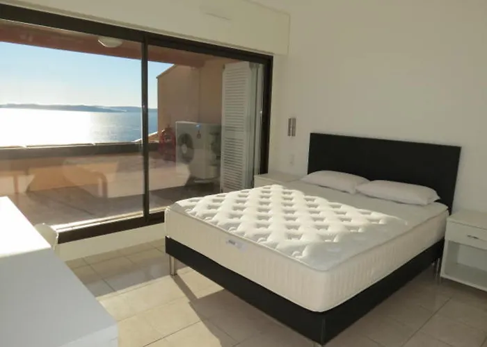 3 Pieces Climatise Avec Terrasse A - Fr-1-780-62